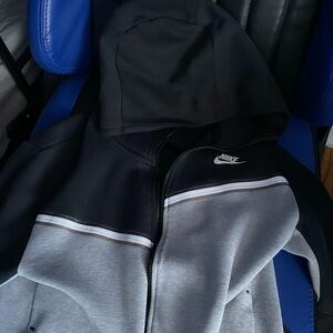 Nike tech black/grey